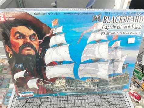 Lindberg Blackbeard Captain Edward Teach Pirate Ship Model Kit 1 250 3836460460