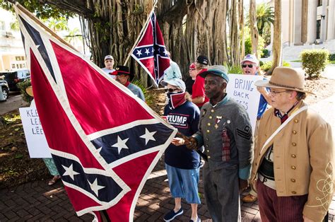 Sons Of Confederate Veterans Rally To Keep Robert E Lee Bust In
