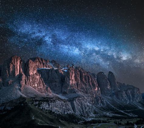 Milky Way Over Passo Gardena In Dolomites Stock Image Image Of Sella