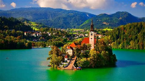 10 Most Beautiful Lakes In Europe Youtube