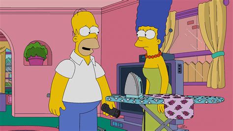 The Simpsons Executive Producer Al Jean Says Homer And Marge Will Legally Separate Abc13 Houston