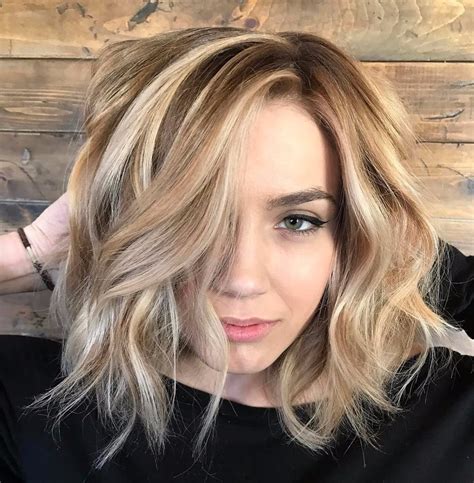 Medium Length Blonde Hairstyles Important Style