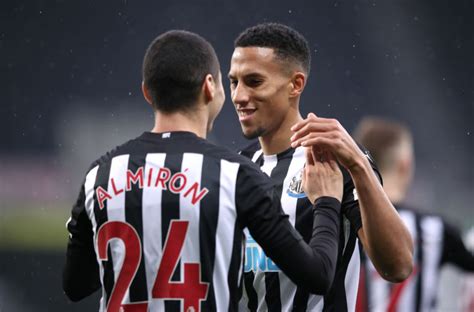 The Player Who Deserves To Captain Newcastle United Wears 14