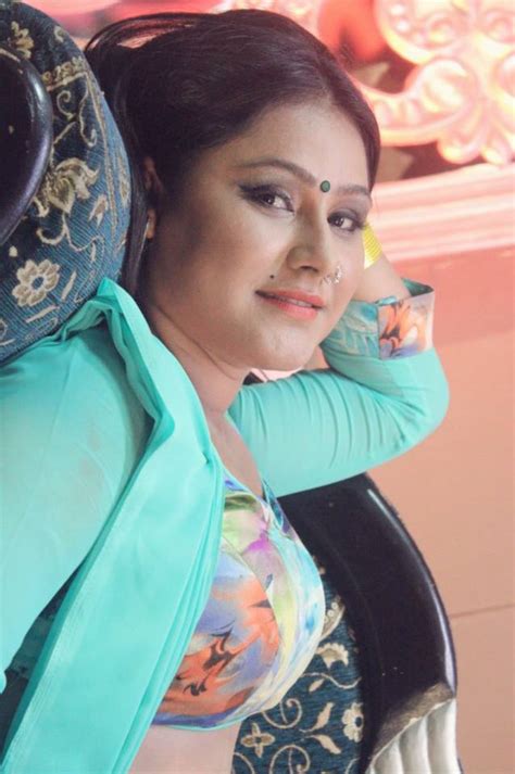 Hot Bhojpuri Actress Priyanka Pandit Gallery