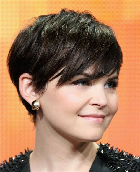 Thankfully, short hair makes it easier. 20 Best of Short Flip Haircuts For A Round Face
