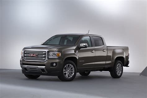 With the seemingly limitless number of pickup truck configurations, it can be hard to know where to begin your search for the perfect truck. 2015 GMC Canyon: The Compact Truck Is Back