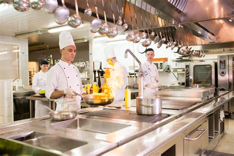 Kitchen Display Systems 3 Benefits For Your Restaurant Back Of House