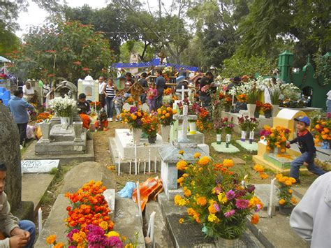 Dia De Los Muertos Cemetery Observance In Ocotepec Cuernavaca Mexico