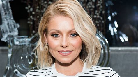 Kelly Ripa Wows In A Skintight Leather Skirt We Want In Our Closets For Fall Hello