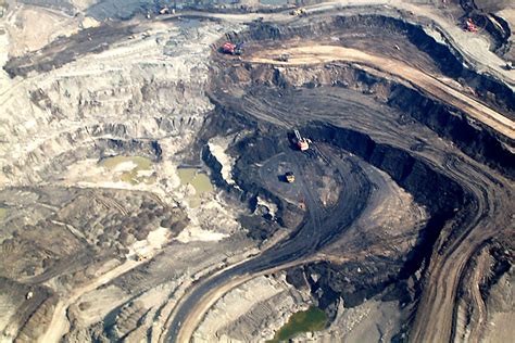 The Alberta Canada Tar Sands Oil Shale Mining Crimes Against Nature