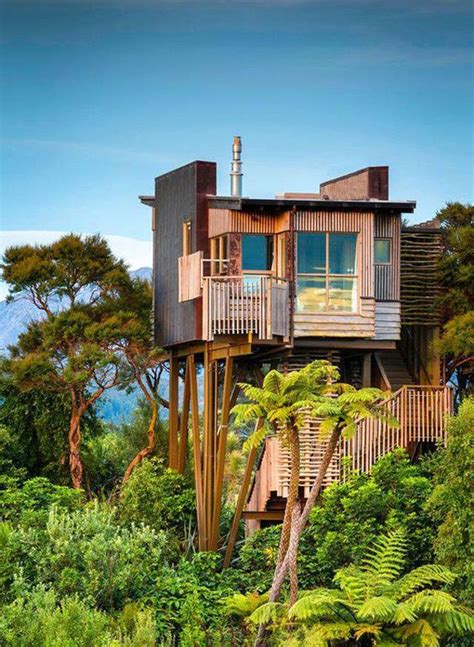 20 Awesome Treehouse With Childhood Dreams Homemydesign