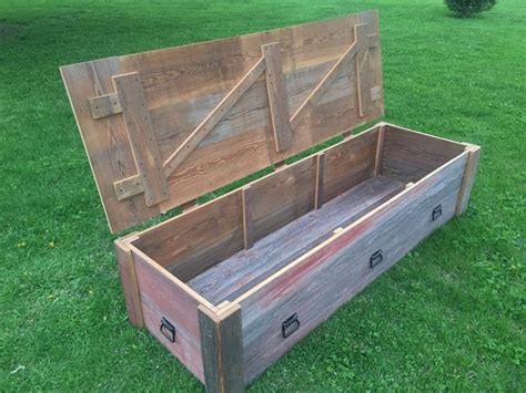 Reclaimed Barn Wood Casket Woodworking Project By Michael Ray