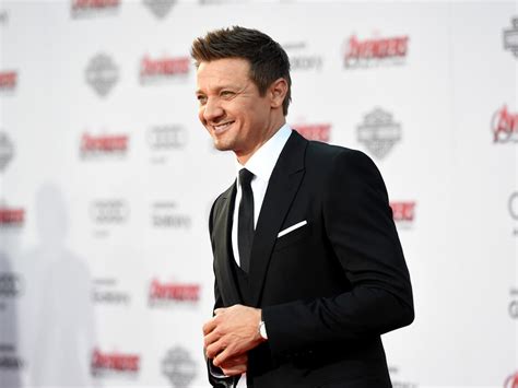 Jeremy Renner On Gay Rumours Say Whatever The Hell You Want About Me The Independent The