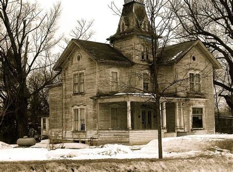 Abandoned Mansions In New York Abandoned House In Northwestern New