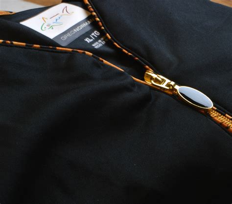 Bnwt Greg Norman Ml75 2below Embossed Star Pattern Zip Polo T Shirt