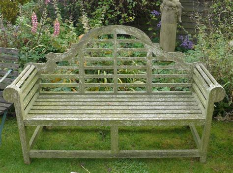 Hayes garden world have one of the largest selections of garden benches in the uk so we are confident that there will be one to suit every situation. Nicely Weathered Lutyens Benches in 2020 | Lutyens bench ...