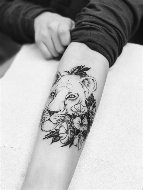 Newest Tattoo Lioness Tattoos Lioness Tattoo Tattoos For Women