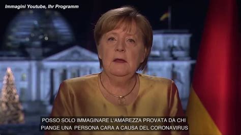 Video Angela Merkel Commossa Nellultimo Discorso Di Fine Anno Alla