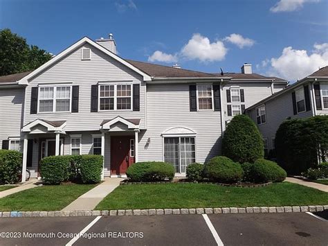 971 Lily Court Morganville Nj 07751 Zillow