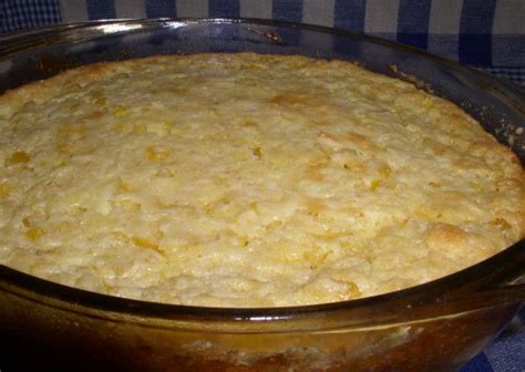 I don't like creamed corn, fried corn, or corn pudding, but i could wake up and eat this for breakfast. southern corn pudding paula deen