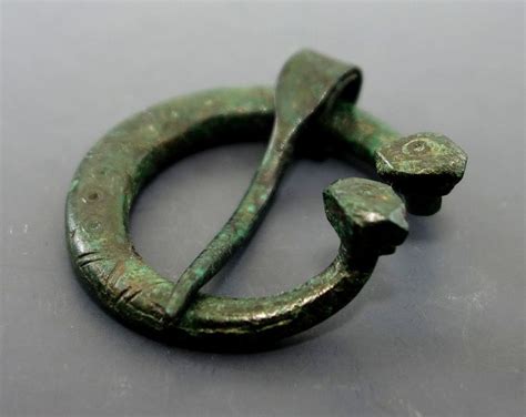 Decorated Baltic Viking Bronze Penannular Brooch 47mm Catawiki