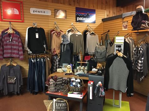 List of creative fashion, clothing, and apparel shop branding is the way in which your customer perceives you when they hear or think of your company name, service or product. Outdoor Ventures carries womens name brand clothing from ...