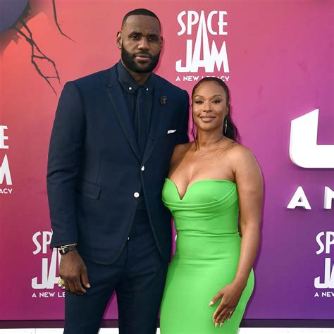 See Lebron James And Wife Savannahs Sweetest Moments With Their 3 Kids