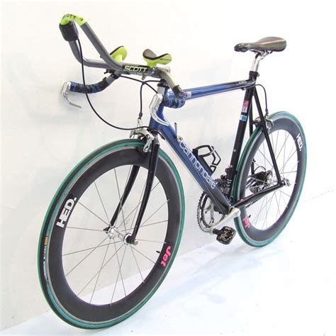 Dazu wird ein spezielles lenkersystem verwendet. Triathlonrad Triathlonvelo Cannondale R700 | R700, Velo