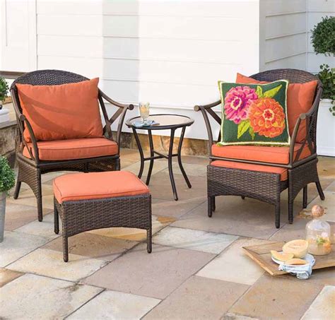 Outdoor Furniture For Small Spaces Small Space Patio Furniture Small