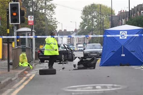 Pershore Road Closed Live After Man Dies In Crash Birmingham Live