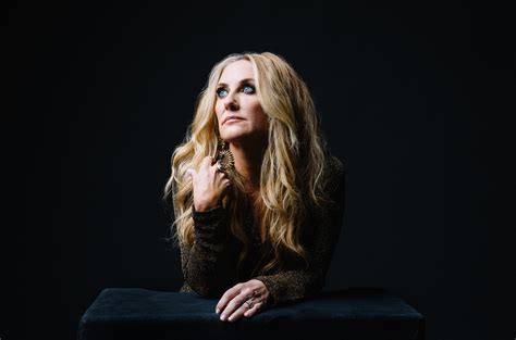 How Lee Ann Womack Quietly Became One Of Countrys Most Consistent