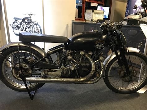 1951 Vincent Black Lightning Motorcycle Is Up For Auction Atelier