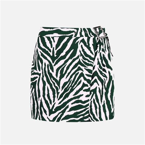 I Saw It First Mini Skirt Green Zebra Isawitfirst
