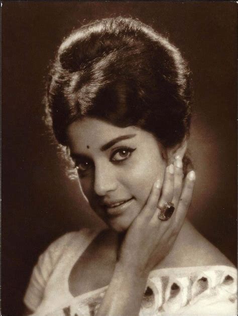 Rajshree Old Film Stars Bollywood Hairstyles Beautiful Bollywood Actress