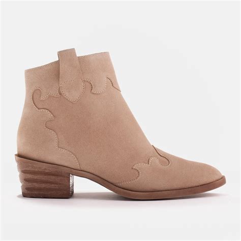 Beige suede boots from a natural spring - MarcoShoes.eu Online Shop