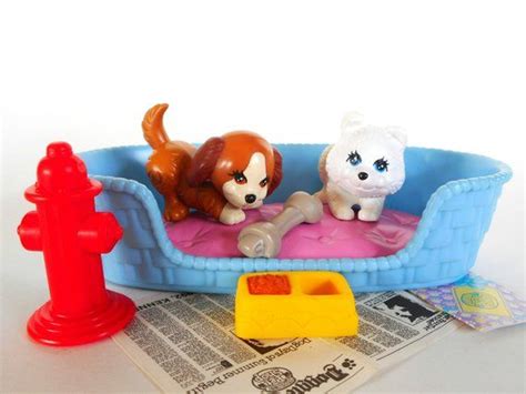 Vintage Littlest Pet Shop Playful Puppies In Their Puppy Basket Dog