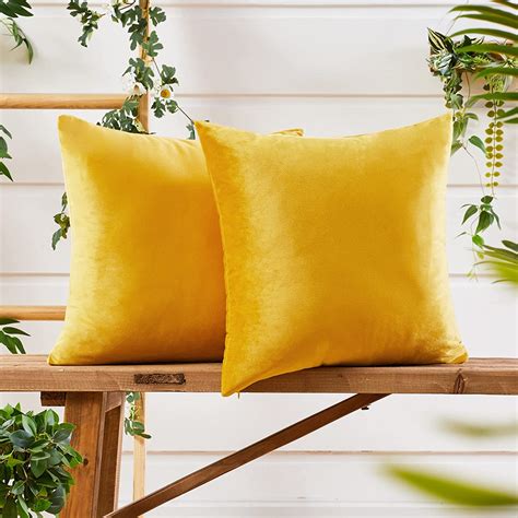 Deconovo Decorative Velvet Throw Pillow Covers For Sofa