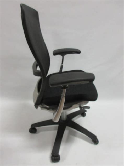Preferably black and preferably compact/sleek yet still comfortable. Used Office Chairs : Knoll Life Chair in Black at ...