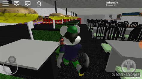 Playing Chuck E Cheese In Roblox1 Youtube