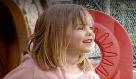 Madeleine mccann, 3 anni, è scomparsa la sera del 3 maggio 2007 a praya da luz, in portogallo, dove la famiglia soggiornava per una breve vacanza insieme. Maddie McCann aperçue vivante assure un témoin qui a ...