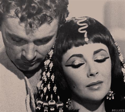 ️ ༻ ༺  Elizabeth Taylor And Richard Burton In Cleopatra 1963 Elizabet Elizabeth