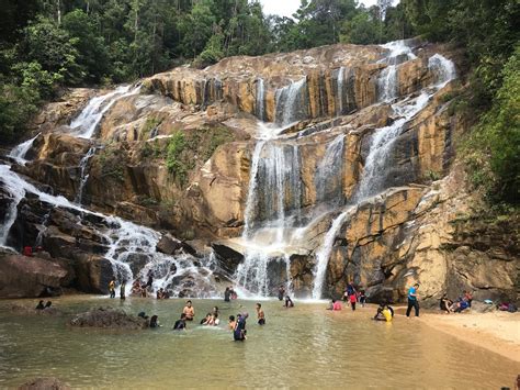 If you want to go by car, the driving distance between kuantan and kuala terengganu is 229.47 km. Here Are 10 Best Family Road Trips In Malaysia