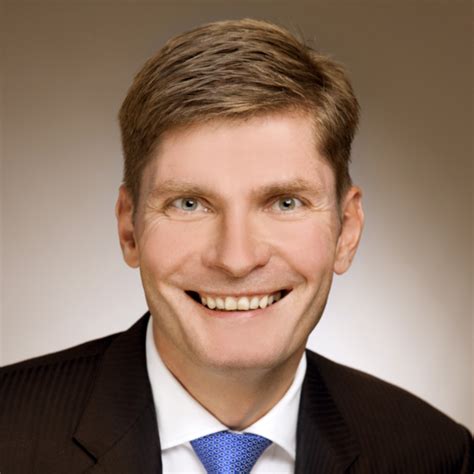 Founded by 2 ex bcg and 1 roland berger consultants. Dr. Thilo Bobrowski - Managing Partner/Geschäftsführender ...