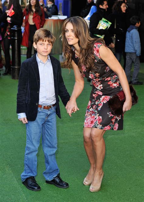 Steve Bing And Elizabeth Hurley A Toxic Relationship Alleged Threesome And 18 Year Old Son
