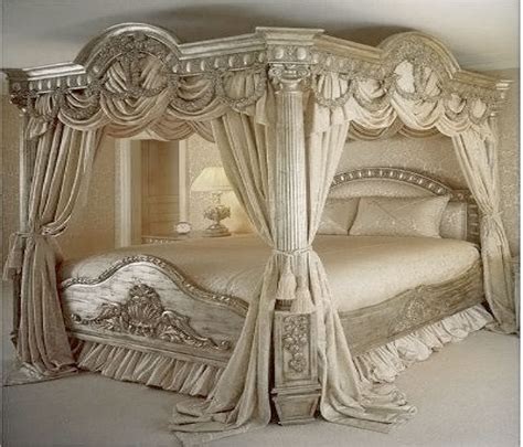A Grand Bed Fit For A Palace Luxurious Bedrooms Elegant Bedroom