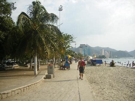 Die bilder habe ich auf dem weg zum stadion ich denke auch, dass es daran liegt, dass viele nationen aus der ganzen welt dort zusammenfinden und mit den kreativen köpfen der stadt. Kolumbien-Reisebericht: "Santa Marta und Tananga"