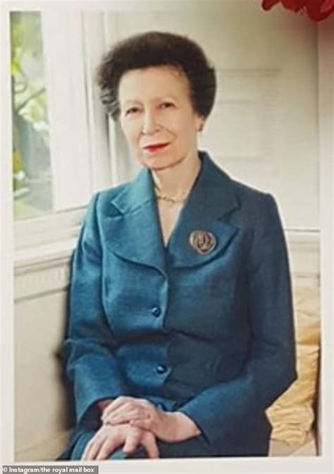 Princess Anne releases a new photo on 70th birthday thank you card to ...