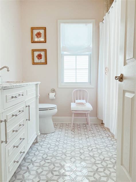 A Pink Girls Bathroom Remodel The Pink Dream