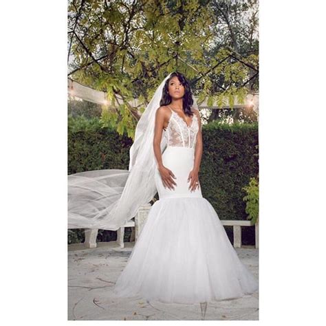 Inside Kevin Hart And Eniko Parrish S Wedding Day Wedding Dresses