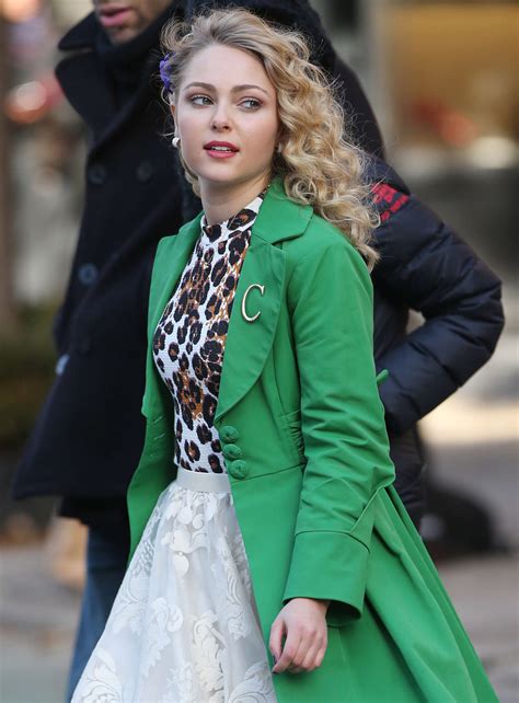 Annasophia robb (born december 8, 1993) is an american actress. AnnaSophia Robb: The Carrie Diaries movie set -05 - GotCeleb